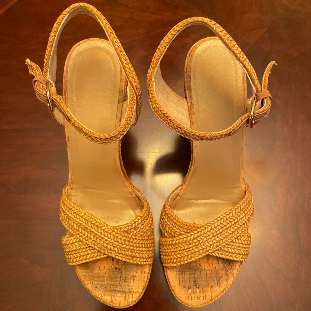 Stuart Weitzman Women's Minx Wedge Sandal Camel Leather